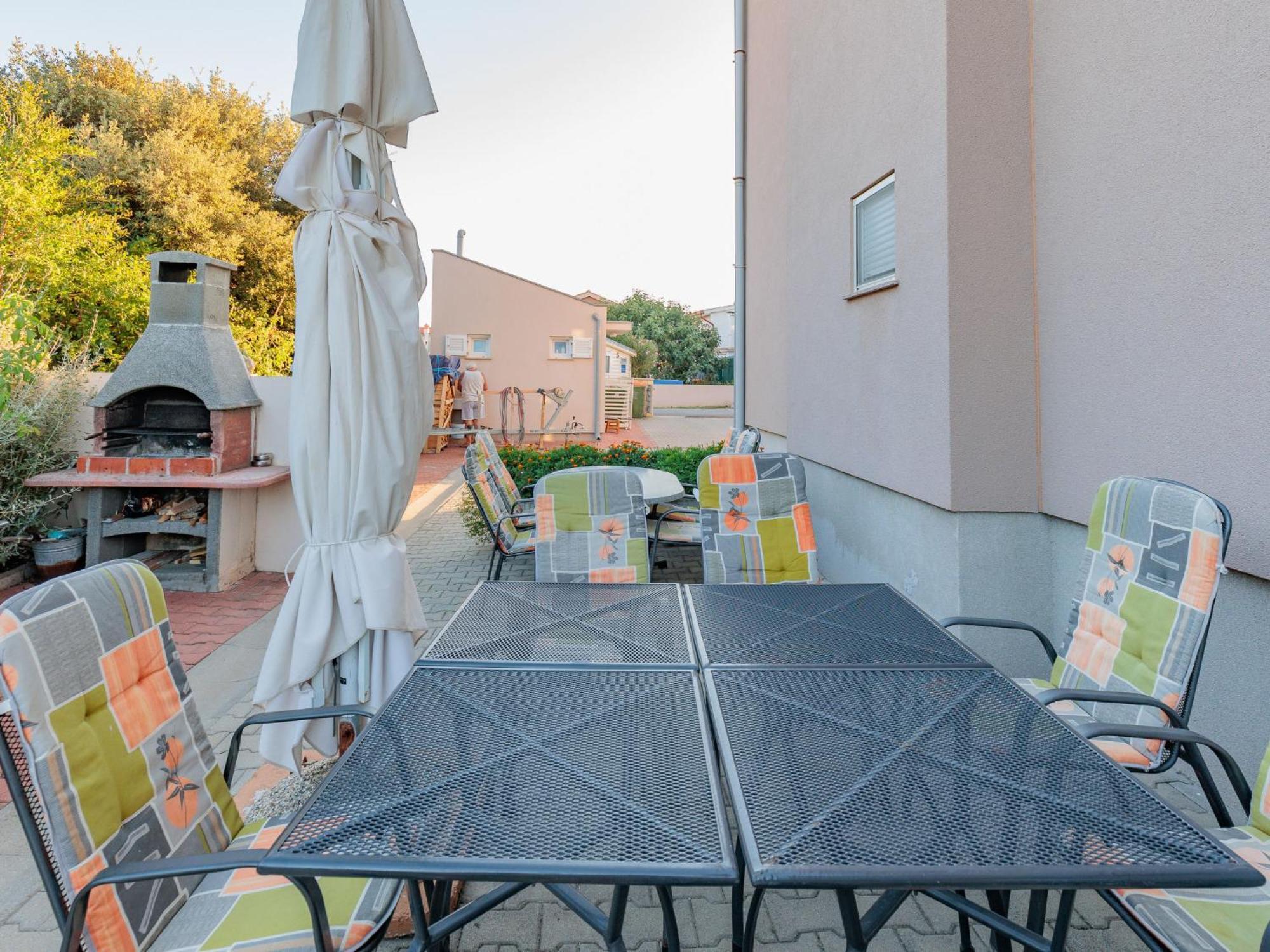 Apartment Mlasina-6 By Interhome Nin Exterior photo