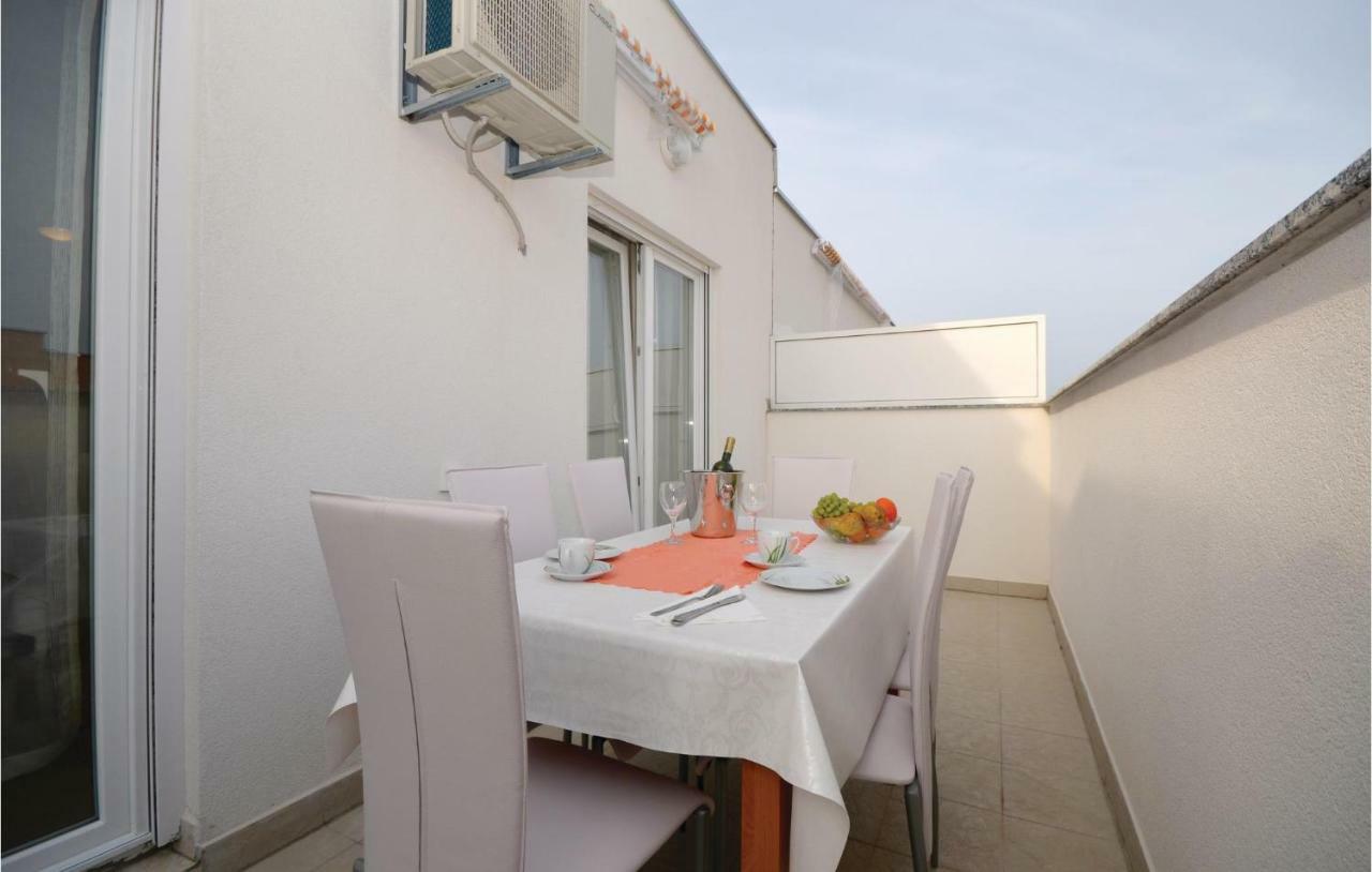 Apartment Mlasina-6 By Interhome Nin Exterior photo
