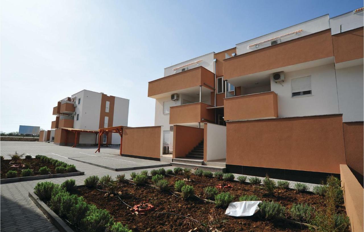 Apartment Mlasina-6 By Interhome Nin Exterior photo